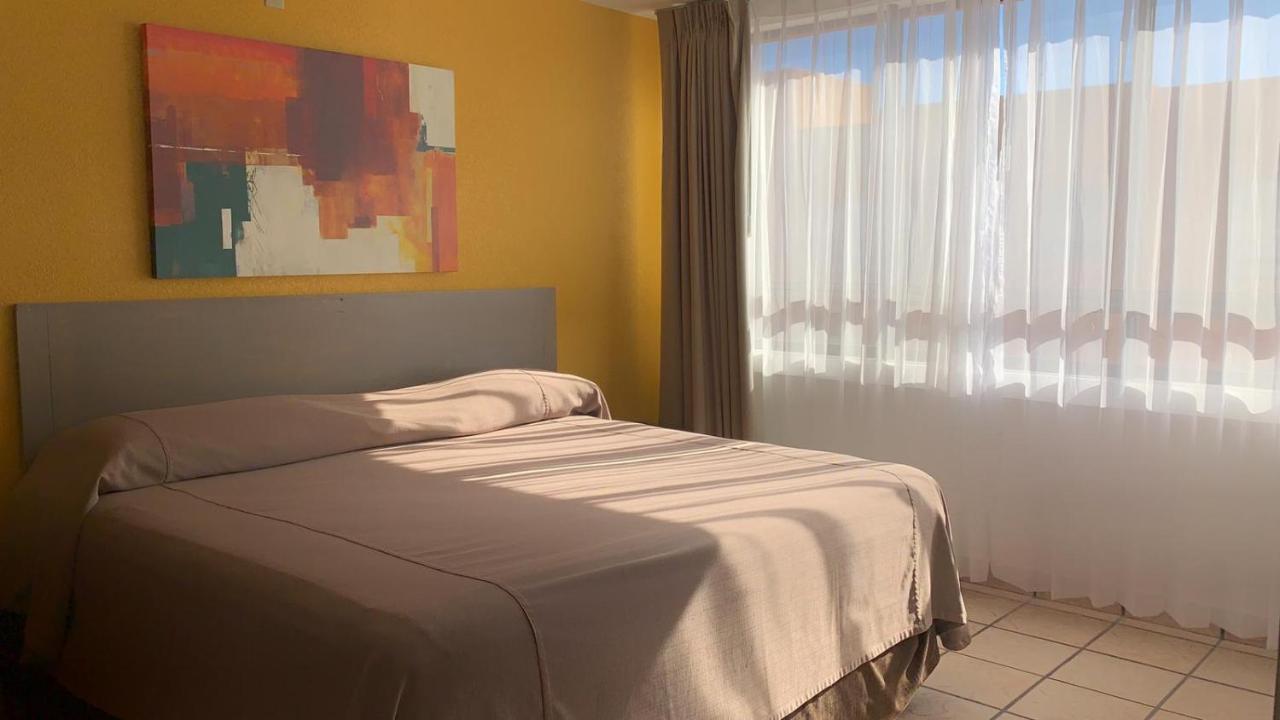 Sunrock Hotel & Suites Cabo San Lucas Kültér fotó