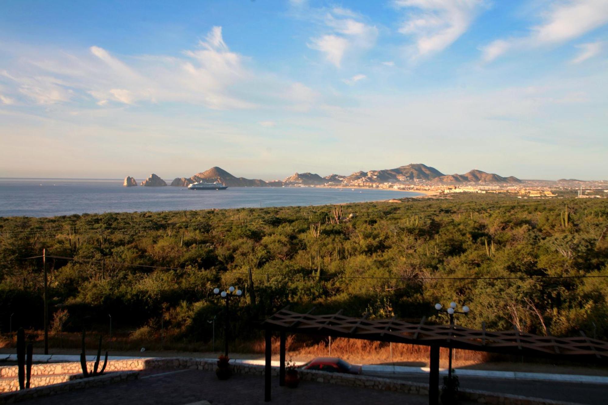 Sunrock Hotel & Suites Cabo San Lucas Kültér fotó